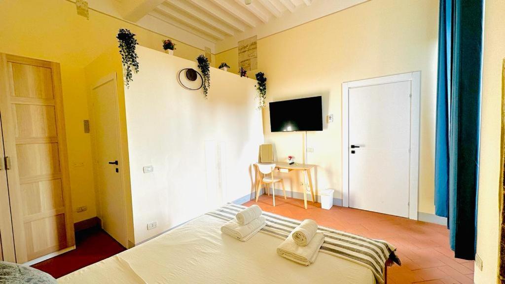 B&B - Residenza D'Epoca Piazza Cairoli 피사 외부 사진