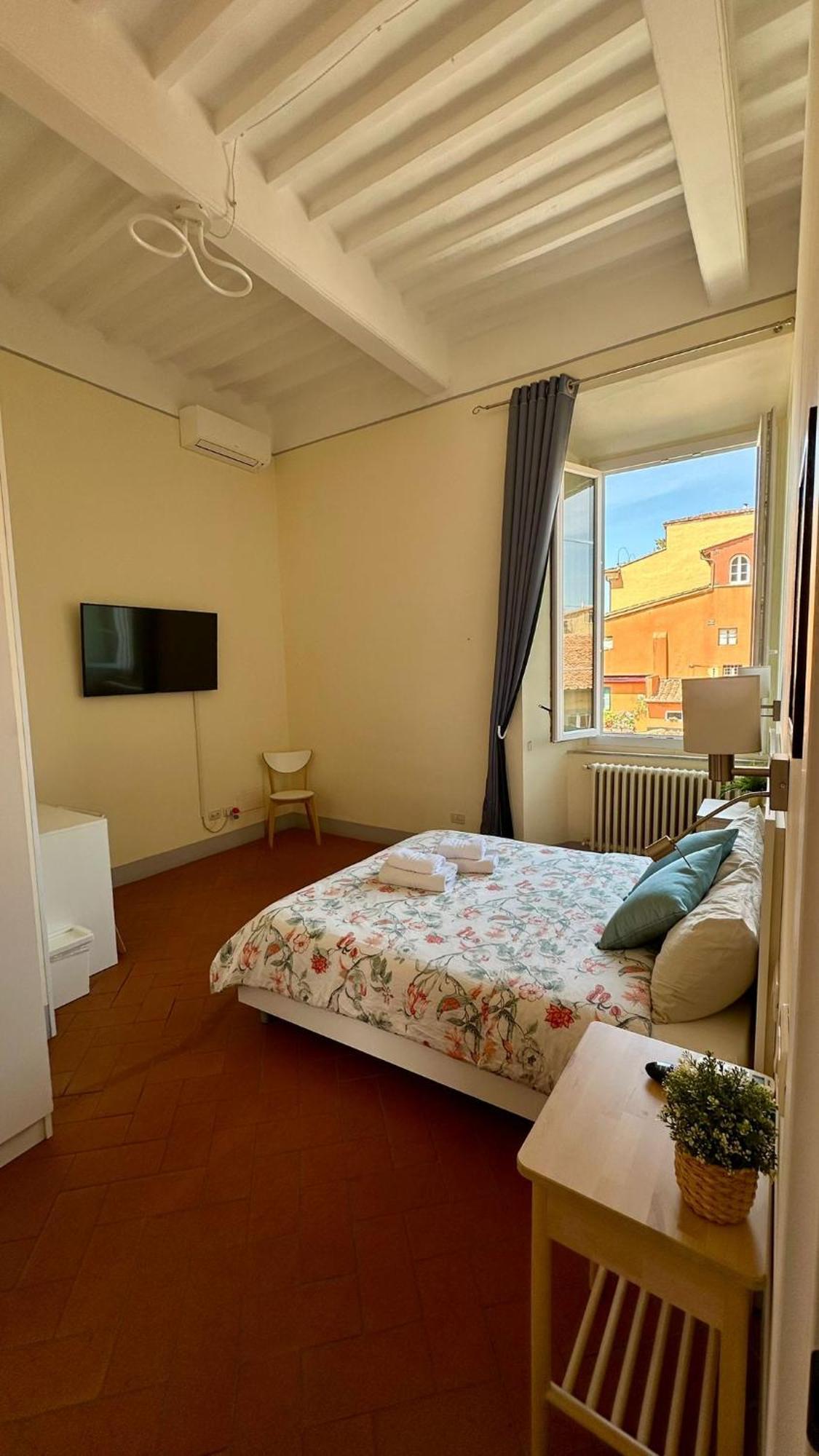 B&B - Residenza D'Epoca Piazza Cairoli 피사 외부 사진